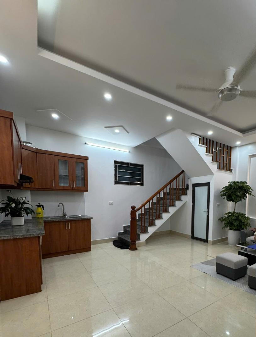 NHÀ ĐẸP - Ở NGAY – LÀNG CỔ ĐÔNG NGẠC - BẮC TỪ LIÊM - GẦN Ô TÔ TRÁNH.